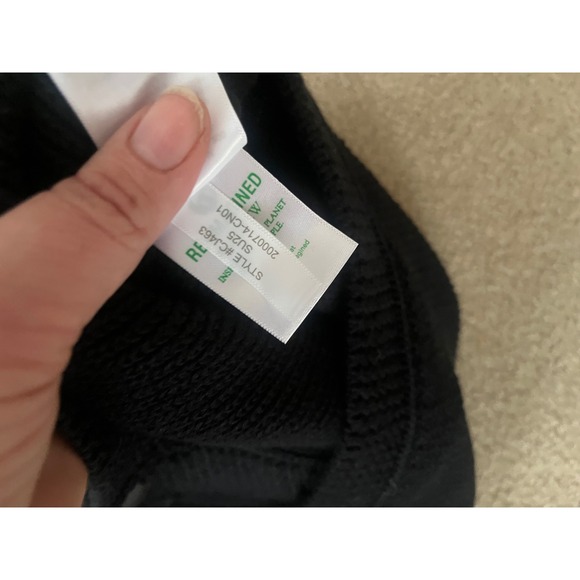 J. Crew NWT Women's Cropped Button Up Sweater Shell Black Knit Vest 2025- L - Picture 9 of 9